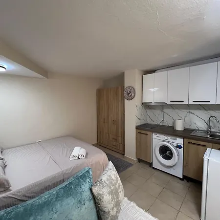 Center Apartmán *