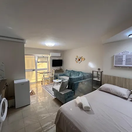 Διαμέρισμα Center *